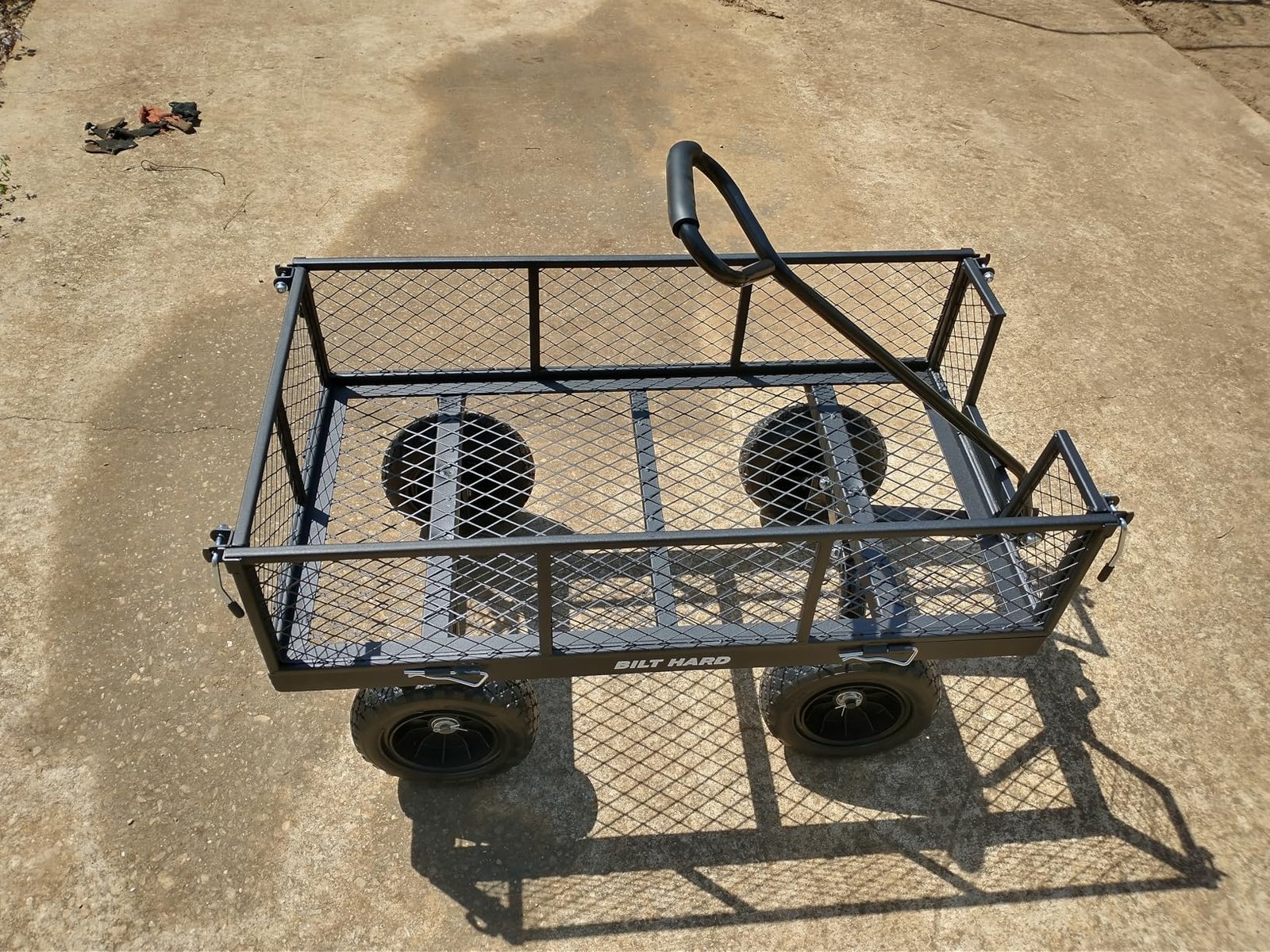 Heavy‑Duty Garden Utility Wagon photo review