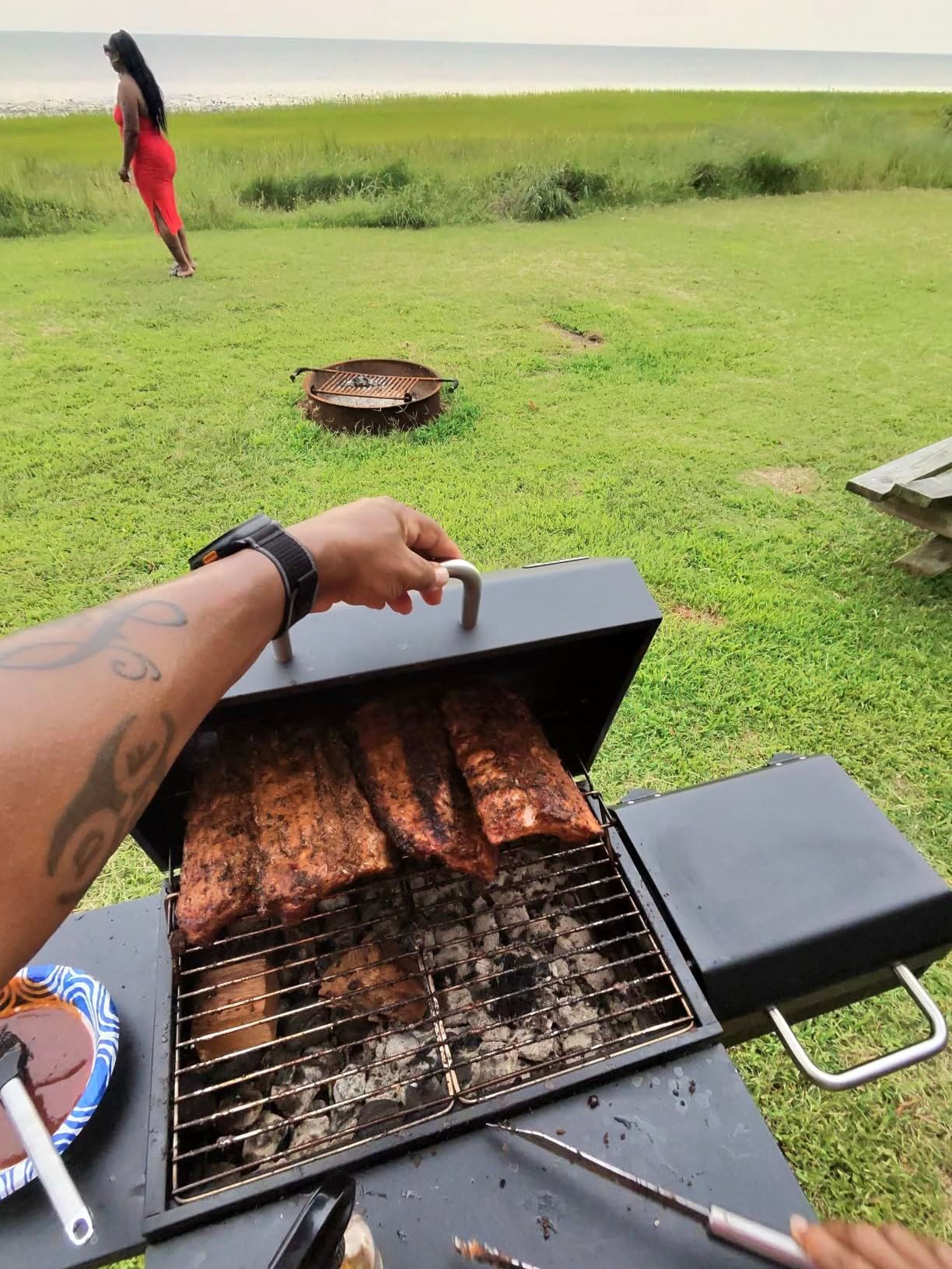 Portable Foldable Charcoal Grill photo review