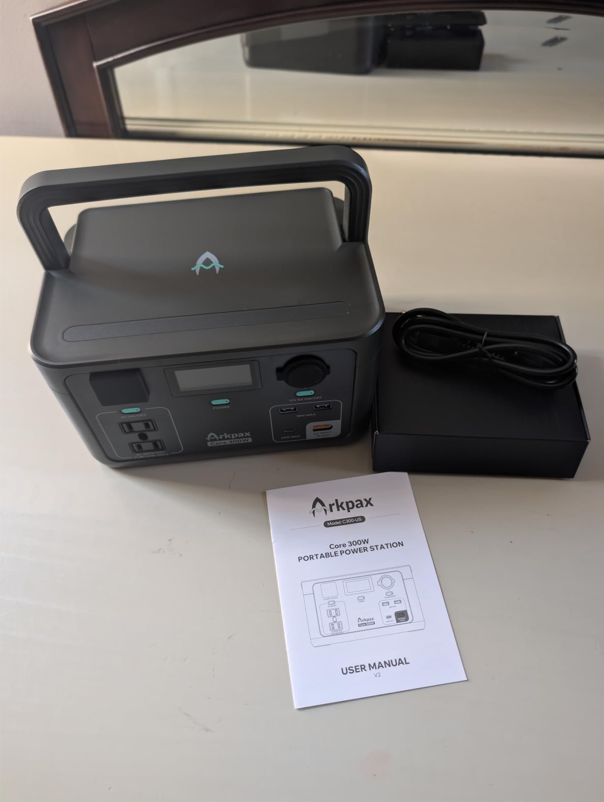 300W Portable Power Station photo review