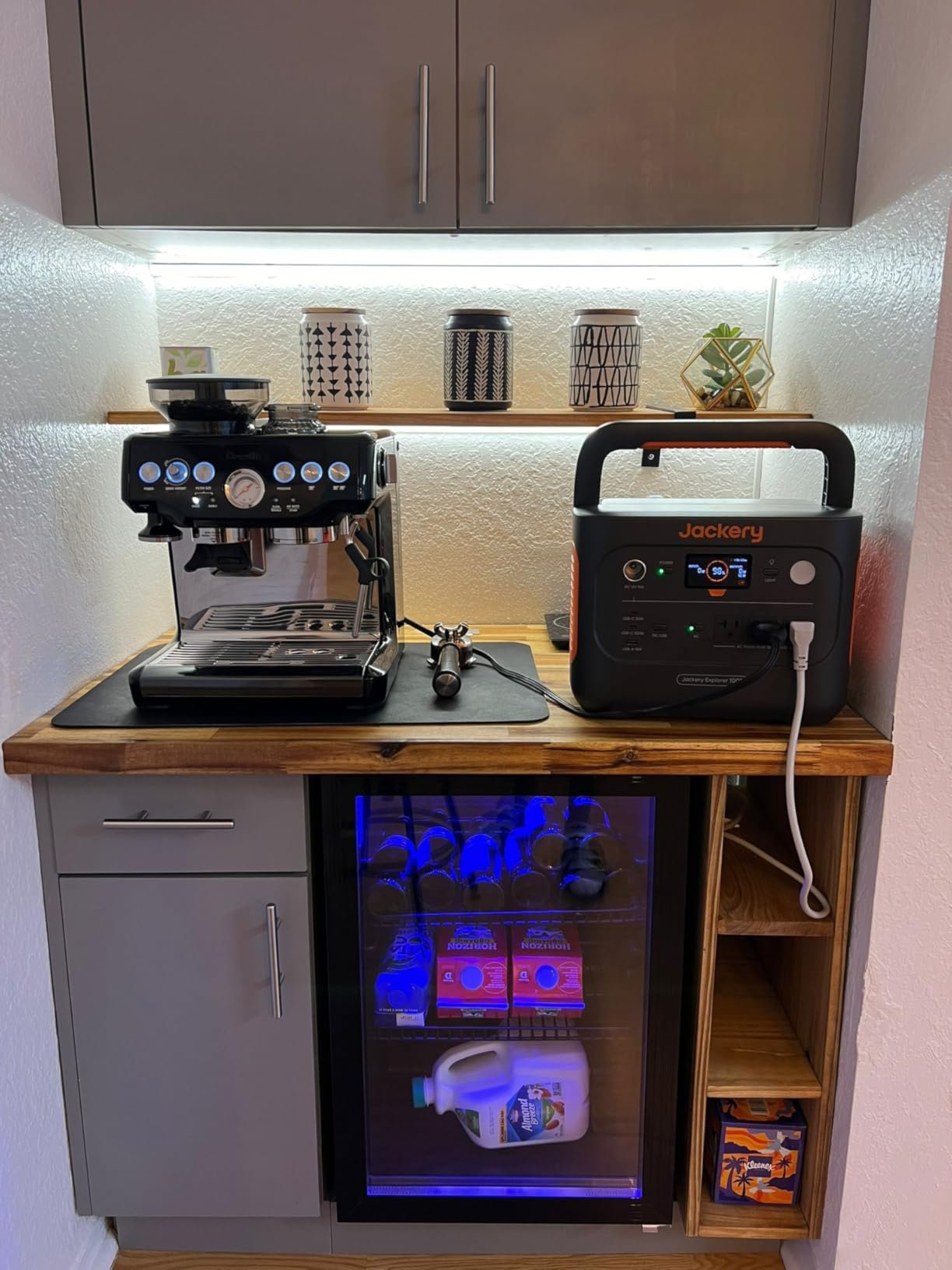 1500W Portable Power Station photo review